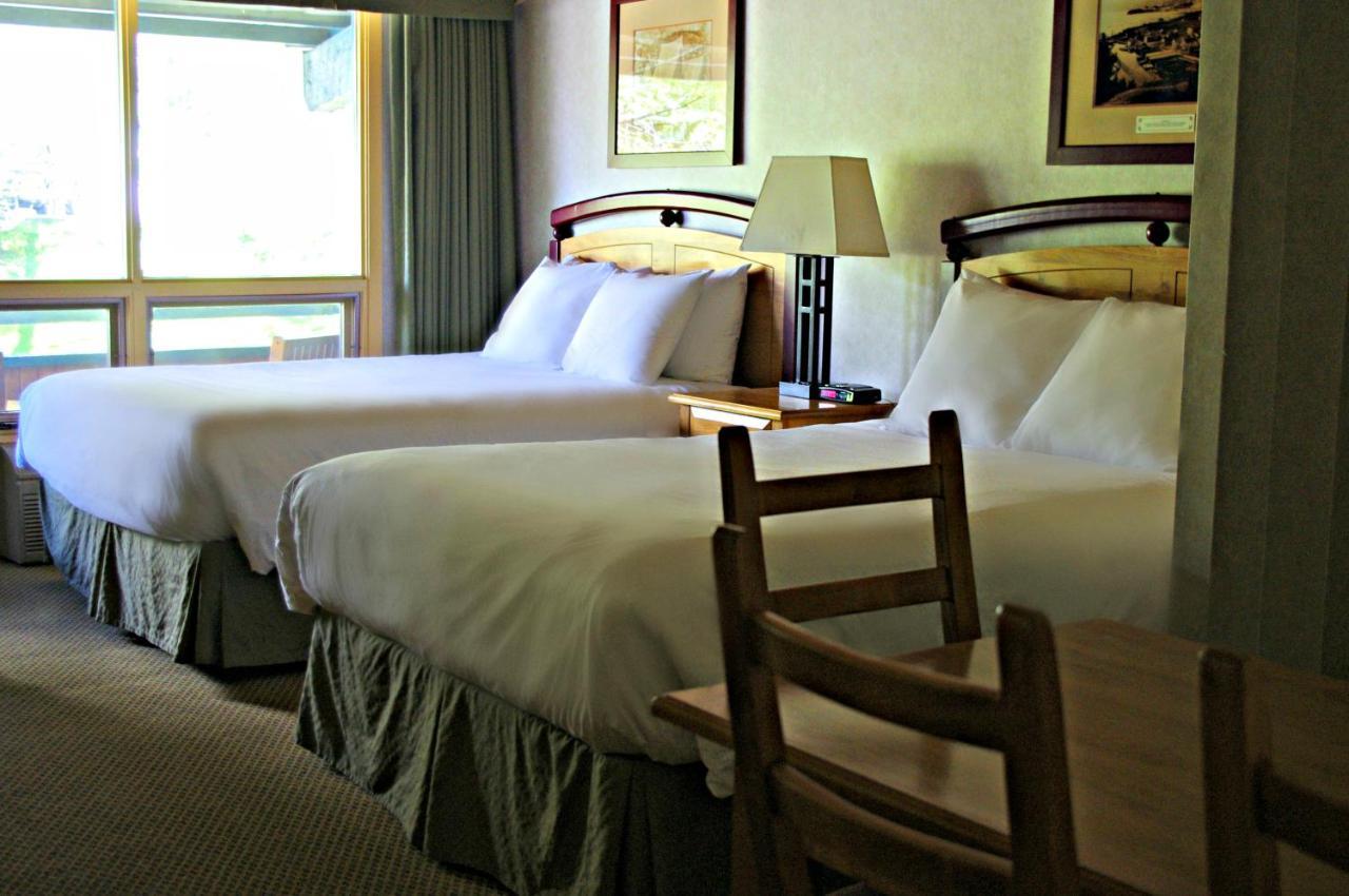 Fairmont Hot Springs Resort Exterior photo